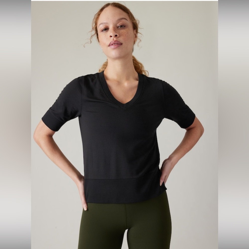 Athleta Step Forward Sweatshirt Tee size XS NWT